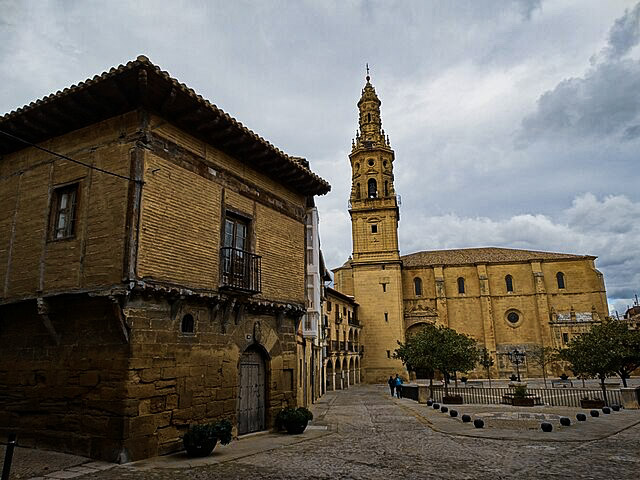 Briones_Casona_antigua